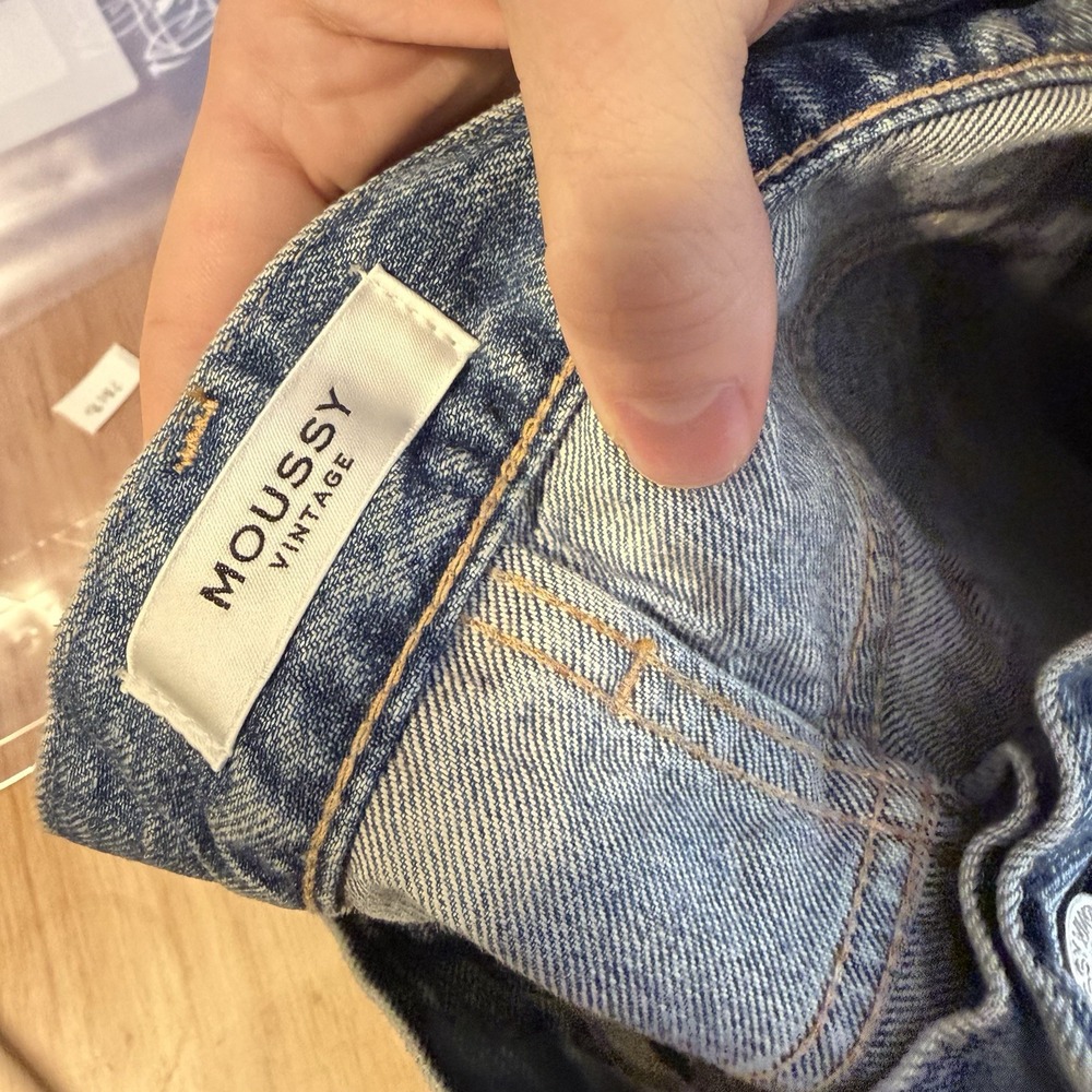 Moussy Vintage Mv Saint Charles Remake Flare Jeans In Blue Size 27 Womens - Picture 13 of 13